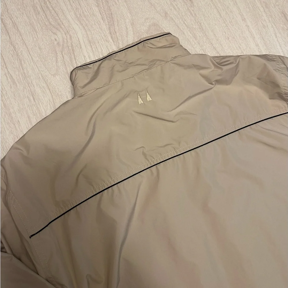 Greg Norman Collection Light Tan Windbreaker